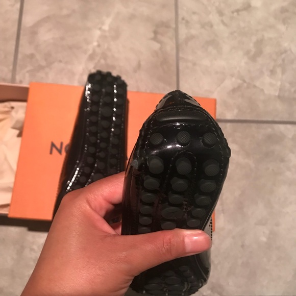 Louis Vuitton Oxford Flat Ballerina - Picture 4 of 4